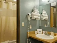 Sunset Inn & Suites