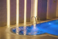 Polar Bear Hotel - Kolam Renang