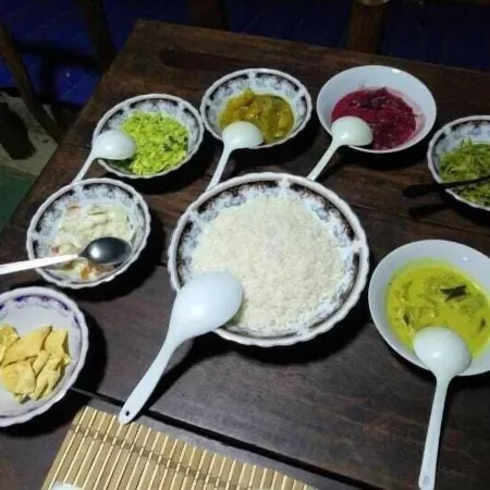 Apurvi Homestay