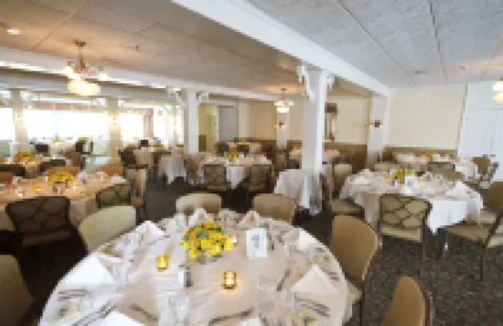 Stafford's Bay View Inn