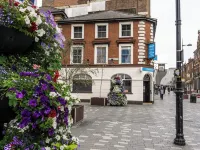 CiTi Hotel London Luton By Belvilla Hotels in Luton