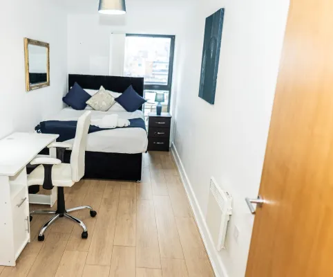 Digbeth 2-Bed Apt Sleeps 6 Groups & Contractors