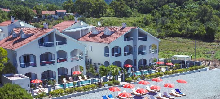 Apartments Mala Laguna Hotels in Tivat