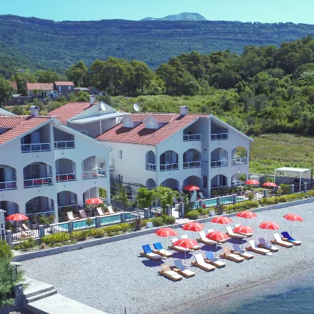 Apartments Mala Laguna