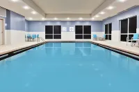 Holiday Inn Express & Suites Cartersville