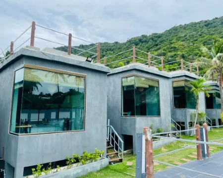 The Sea Resort Haad Rin Hotels in Ko Pha-ngan District