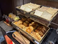 雅加達門騰阿什利唐飯店 - 早餐