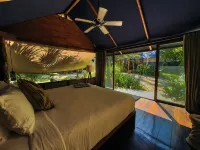 Libelula Tulum Beachfront Hotel Hotels near Cesiak