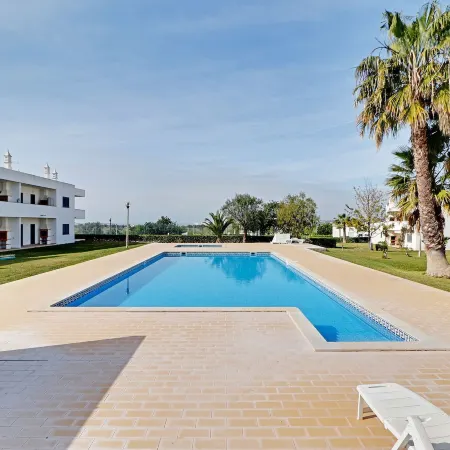 Pêra Secret Garden 1 and Pool by Homing Hotéis em Pêra