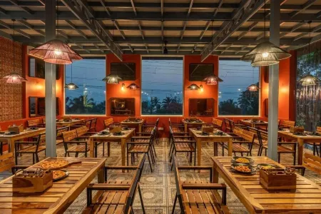 The Hosteller Goa, Mandrem