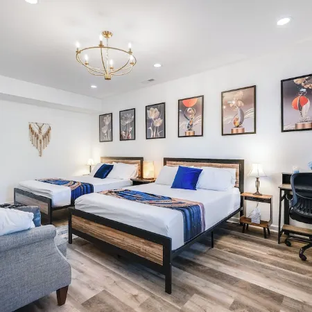 Family & Group Friendly Mountain Retreat w/ HotTub,EV Charger,Ski,Mountain View