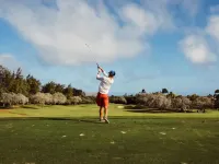 A Chic Apt with a Large Balcony Next to Grand Prix Hotel a Windsor