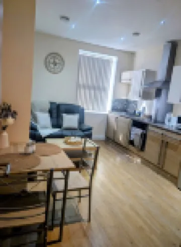 Upperhead Row Apartment