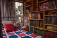 House in Coyoacan ideal for groups and families! Hotels near el señor de sipan