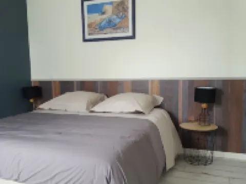 Furnished cottage "les Azalés" Hotels in Ploermel