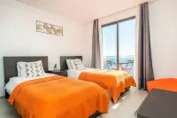 Casa Félix, Calheta: Villa with unique view! Private Pool! - 4-stjärniga
