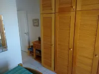 Beautiful fit, standing on the sand with spectacular sea views. Spotless