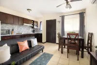 Beachside Bliss: Cozy Condo in Playa del Coco