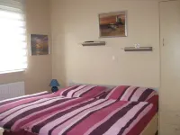 Great house with playground, canoe, wifi, bicycle shelter, prices incl. VAT. ER and NK