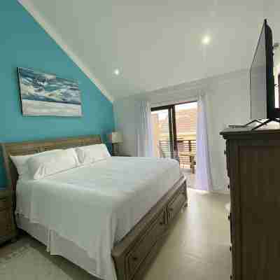 JeSal’s Escape 3 Bedroom Townhome Negril- 5 min From Beach- Perfect For Longterm Rooms