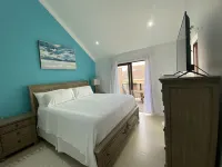 JeSal’s Escape 3 Bedroom Townhome Negril- 5 min From Beach- Perfect For Longterm