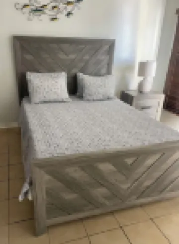 Beautiful sunsets & steps from the beach! Comfortable apartment, great location!