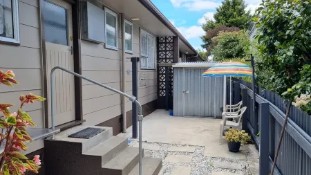 One on Vogel. Отели в г. Woodville