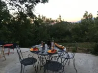 Charming stone house in the countryside Hotels in Ceret