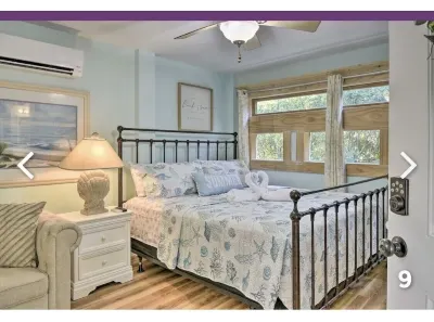 First floor bedroom kitchenette/full bathroom / Dinning / seating sofa turn bed