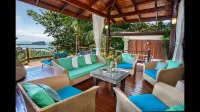 Balinese Style Tropical Villa w/4 suites Huge Ocean Views Private Pool