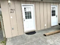 The Sever: Studio Guest Suite Hotels in Alderwood Manor