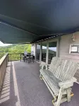 On the Rocks - Cozy 1-br condo w/ stunning views 5 mins to downtown Blowing Rock