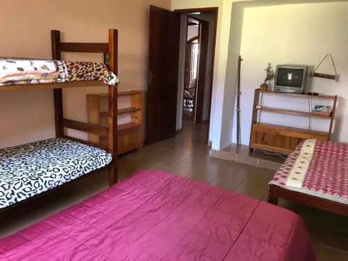 HOUSE 05 BEDROOMS 04 BATHROOMS 450 METERS FROM CENTRO BEACH REMANSO RIO DAS OSTRAS