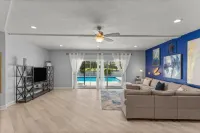 Luxury Ranch 2 Master Kg Bed w/ heated Salted Pool