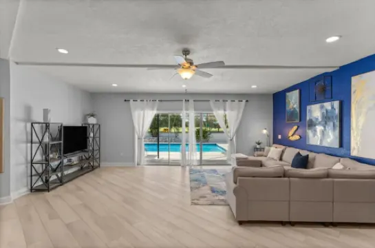 Luxury Ranch 2 Master Kg Bed w/ heated Salted Pool