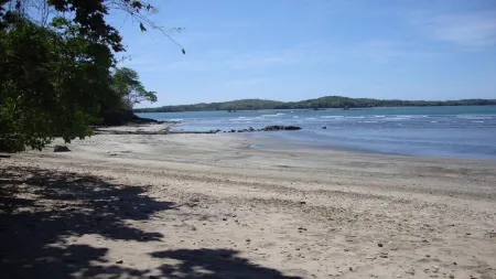 ANNSRENTAL Luxury Beachfront  - Stunning Views - Private Pool -  Steps