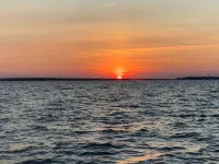 Beach & Bay Getaway in Seaside Park- Beach Passes & Parking Included