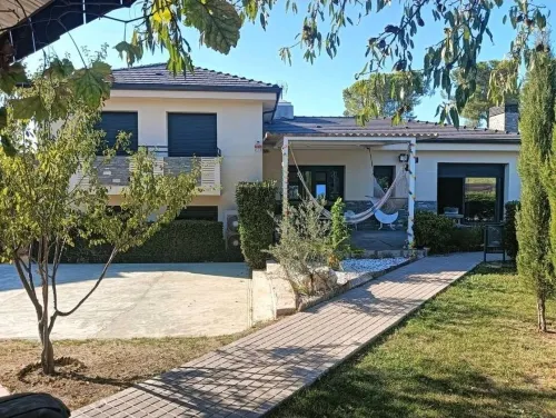 Espectacular Alojamiento, Piscina, Barbacoa,para Disfrutar en Familia o Amigos