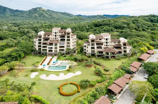 Luxury 4-bedroom Penthouse on 5-star Resort Hotels in Brasilito