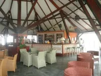 Studio 4p RDC - Large terrace - Résidence Club - 2 swimming pools - private beach