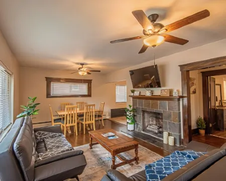 Mountain Views Newly Renovated Home Hotels in Ogden