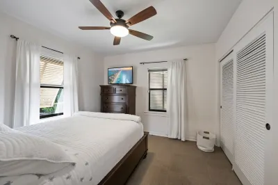 Beautiful Home in West Palm Beach W/ Largest Pool and Jacuzzi 팜 비치 애틀랜틱 대학 주변 호텔