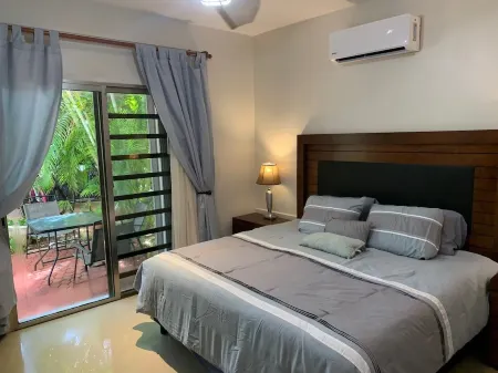 Casa De Namaste- Relaxing 1 Br Condo near Playa's best Beaches & 5th Ave!