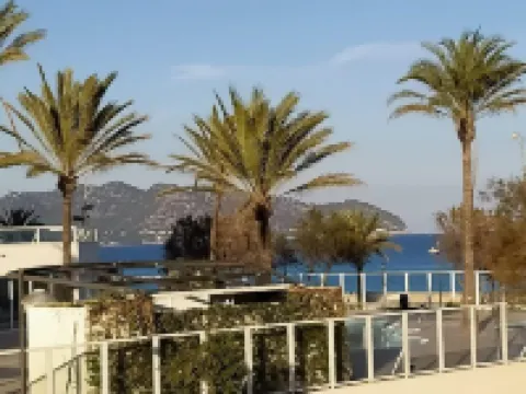 BEACH FRONT APARTMENT