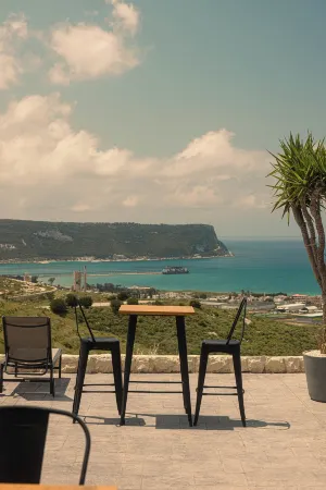 Panorama Lodges Отели в г. Enfeh