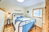 Cozy Cottage Studio Stunning Mountain Views! - 3-Star