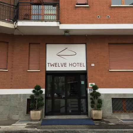 Twelve Hotel