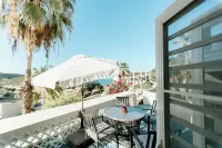 Teagues Bay Hideaway - Ocean View Cottage Hotels in East End