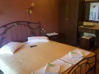 Guesthouse Kastania Korakis Hotels in Corinthia