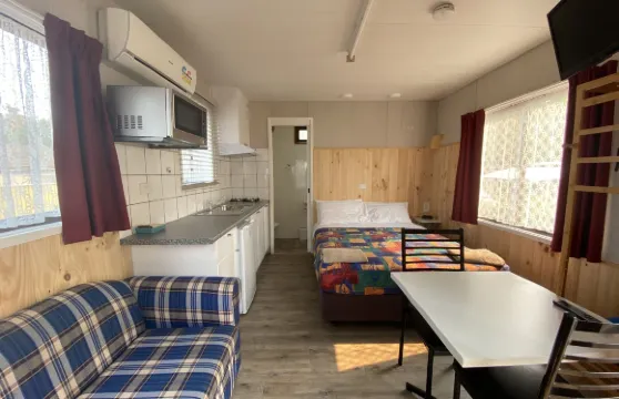 海豚雙胞胎假日公園酒店